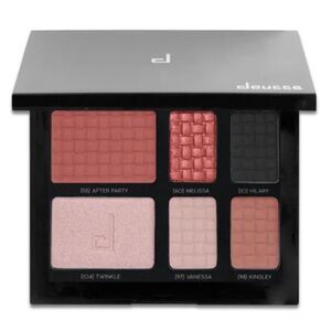 Doucce Eyeshadow Palette - Coral and Black
